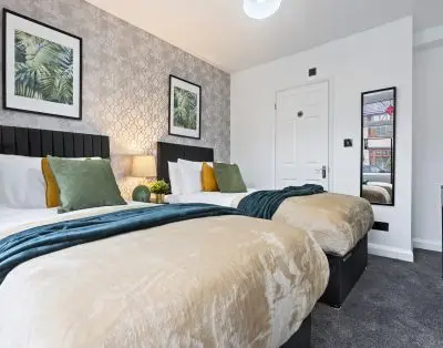 Spacious 4-Bedroom House · Perfect for 9 Guests · Coventry City Centre