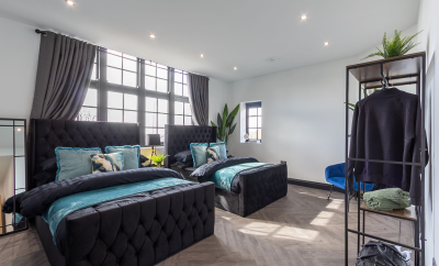 Spacious 2-Bedroom Entire Home · Perfect for 8 Guests · Brighton